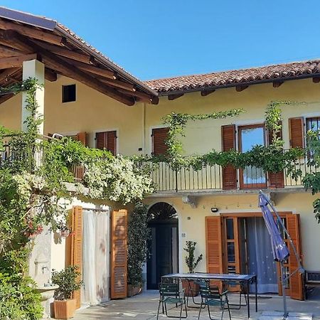 Il Giardino Del Gallo Cherasco Esterno foto