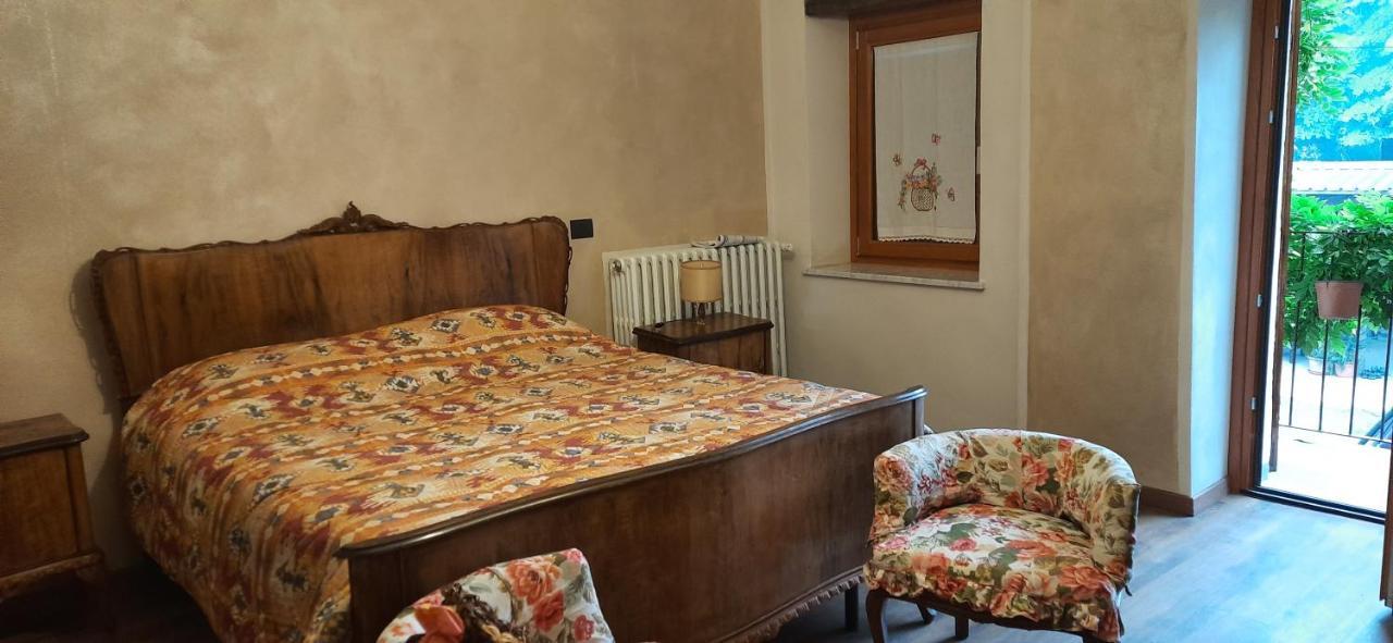 Il Giardino Del Gallo Cherasco Esterno foto